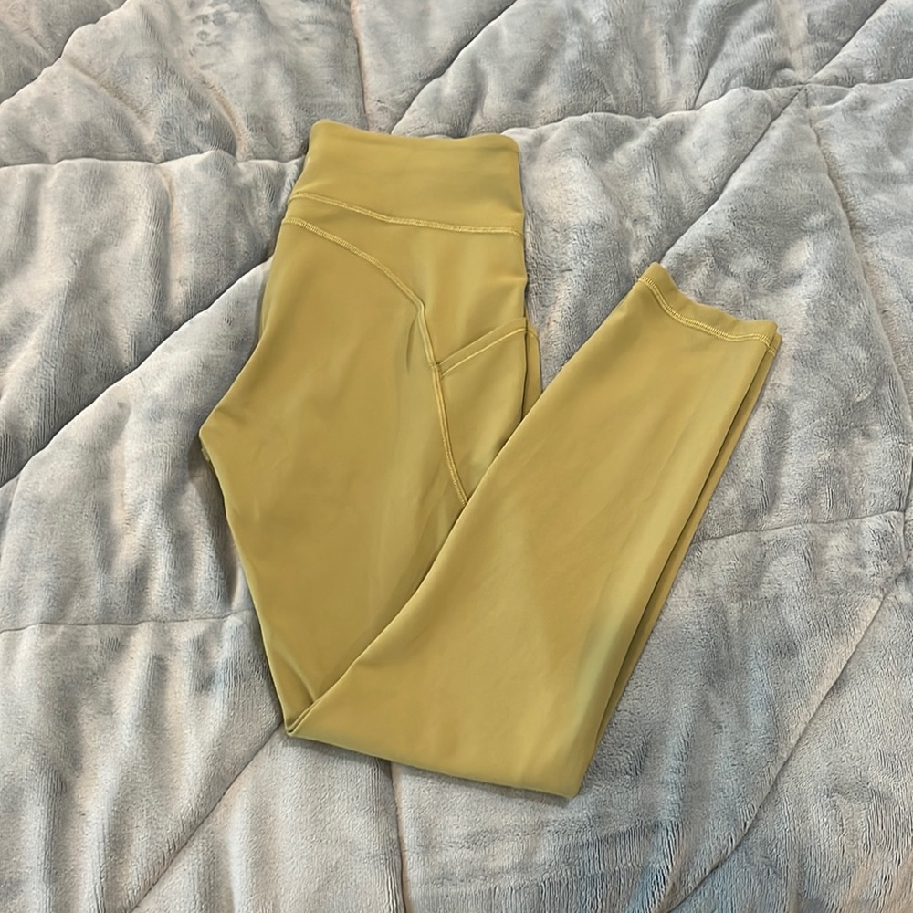 Lululemon high rise align leggings in Bronze Green size 6